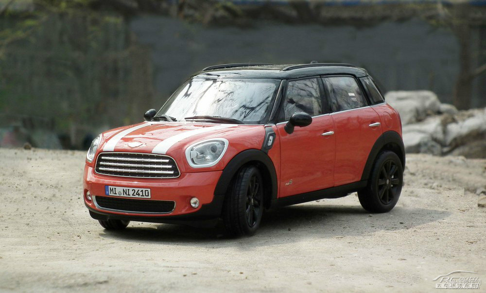 MINI COUNTRYMANDƬ
