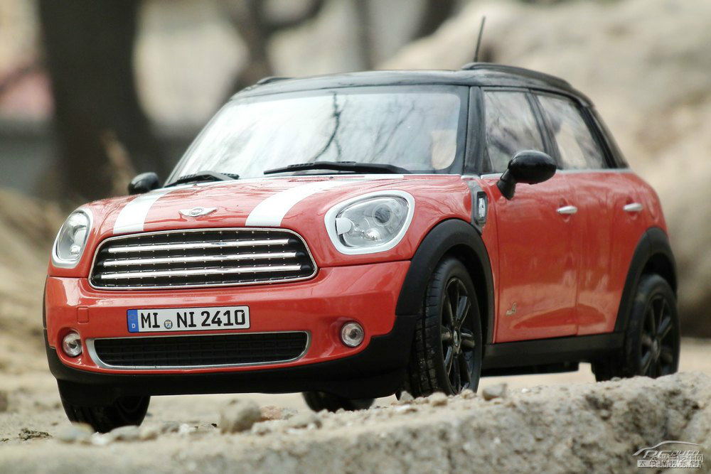 MINI COUNTRYMANDƬ
