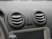 2012款 1.3L 手動時尚型III 2012款 1.3L 手動時尚型III