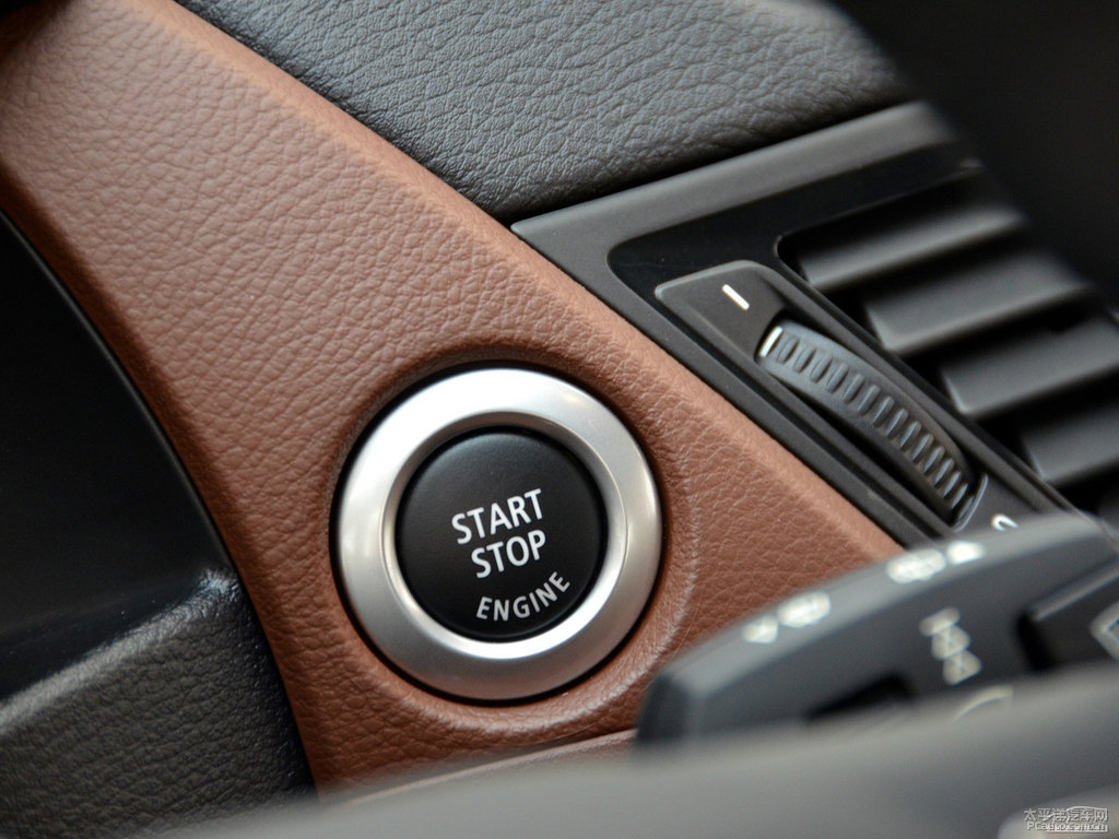 VʯҌRX1п؃(ni)DƬ