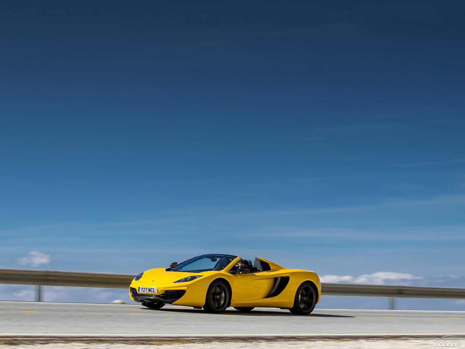 邁凱倫MP4-12C外觀高清大圖