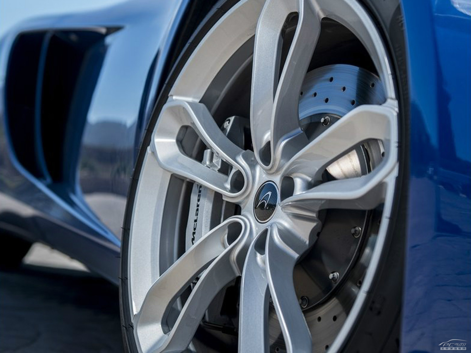 邁凱倫MP4-12C外觀高清大圖