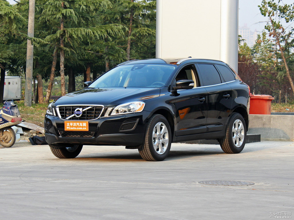 {֠XC60(M)^DƬ
