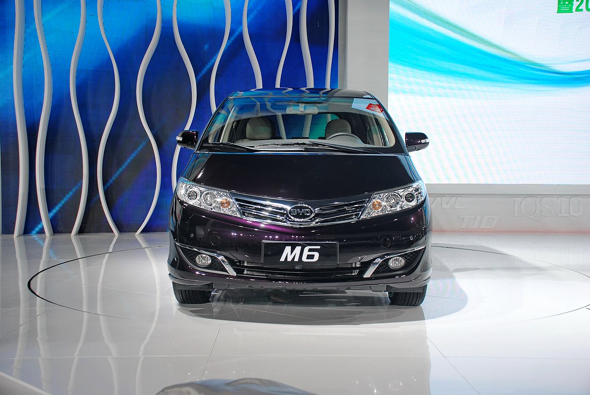 比亞迪M6車展高清大圖