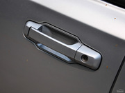 2012款 至尊版 3.2 柴油兩驅(qū) 標(biāo)準(zhǔn)型 2012款 至尊版 3.2 柴油兩驅(qū) 標(biāo)準(zhǔn)型