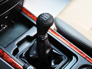 2012款 至尊版 3.2 柴油兩驅(qū) 標(biāo)準(zhǔn)型 2012款 至尊版 3.2 柴油兩驅(qū) 標(biāo)準(zhǔn)型