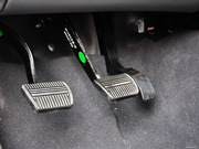 2012款 至尊版 3.2 柴油兩驅(qū) 標(biāo)準(zhǔn)型 2012款 至尊版 3.2 柴油兩驅(qū) 標(biāo)準(zhǔn)型