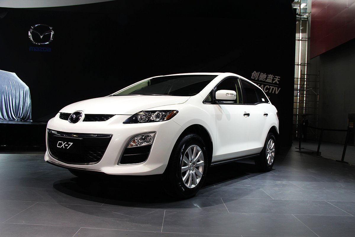 馬自達CX-7(進口)車展高清大圖