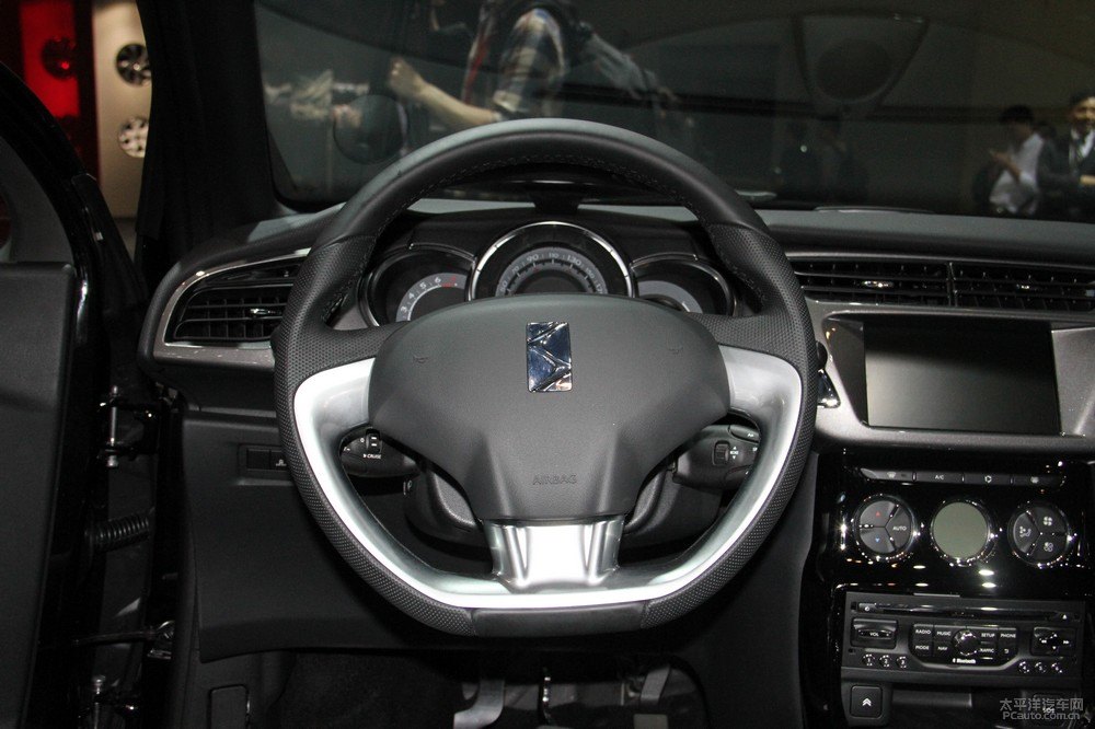 DS 3DƬ