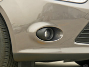 2012款 三廂 1.6L 自動(dòng)舒適型 2012款 三廂 1.6L 自動(dòng)舒適型