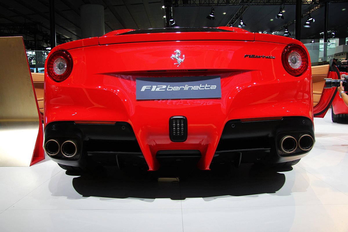 法拉利F12berlinetta車展高清大圖