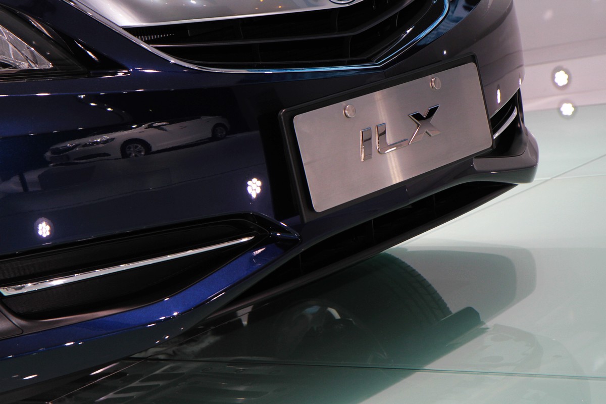 謳歌ILX車展高清大圖