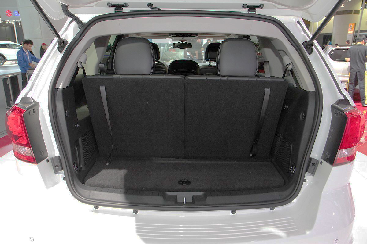 菲躍車展高清大圖