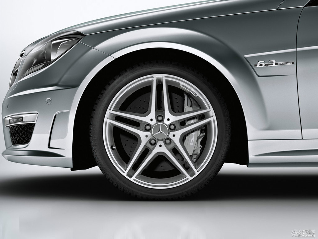 C(j)AMG^DƬ