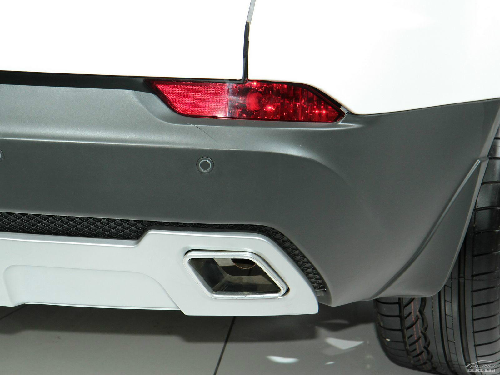 蓮花T5外觀高清大圖