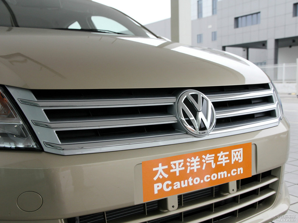幸運金桑塔納車頭外觀圖片