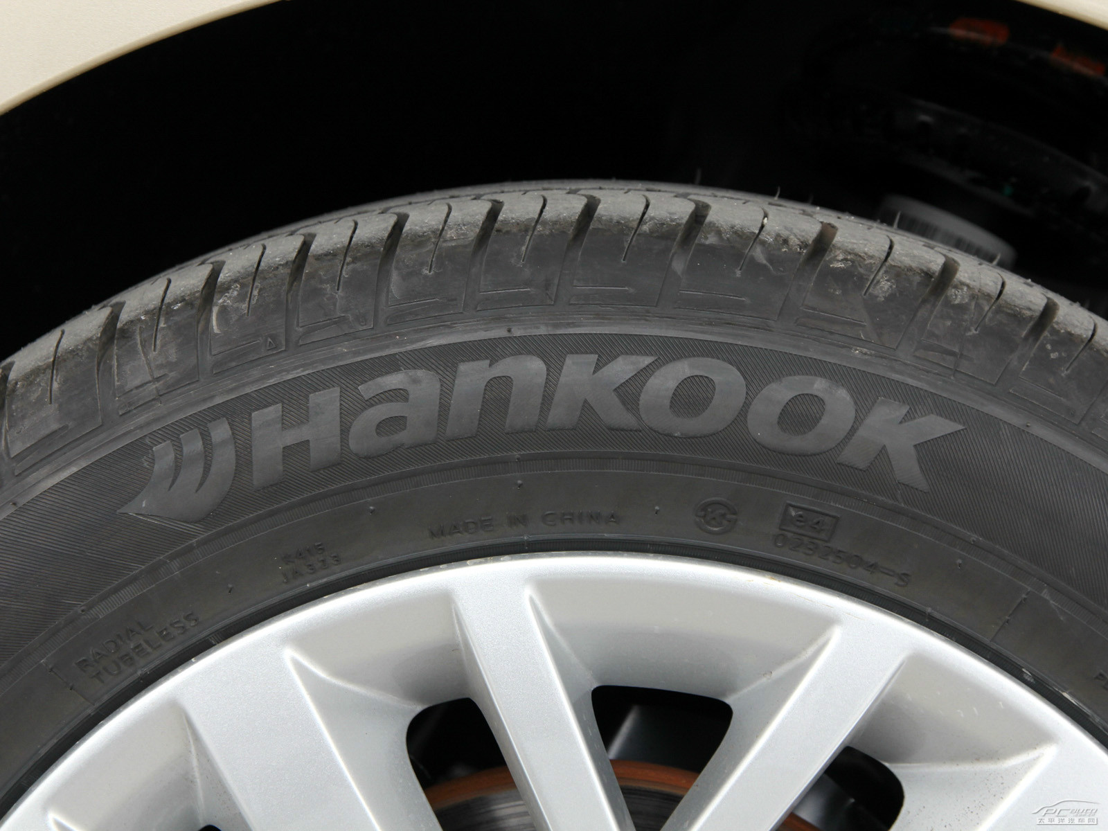 桑塔納細(xì)節(jié)高清大圖