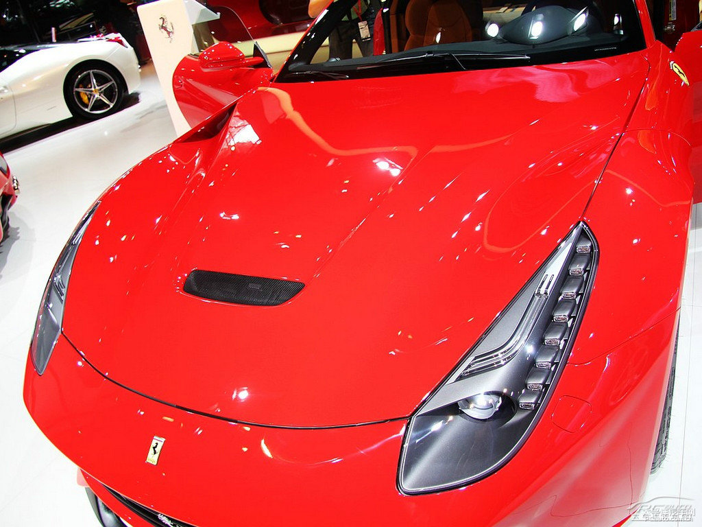 Rosso CorsaF12berlinetta܇^^DƬ