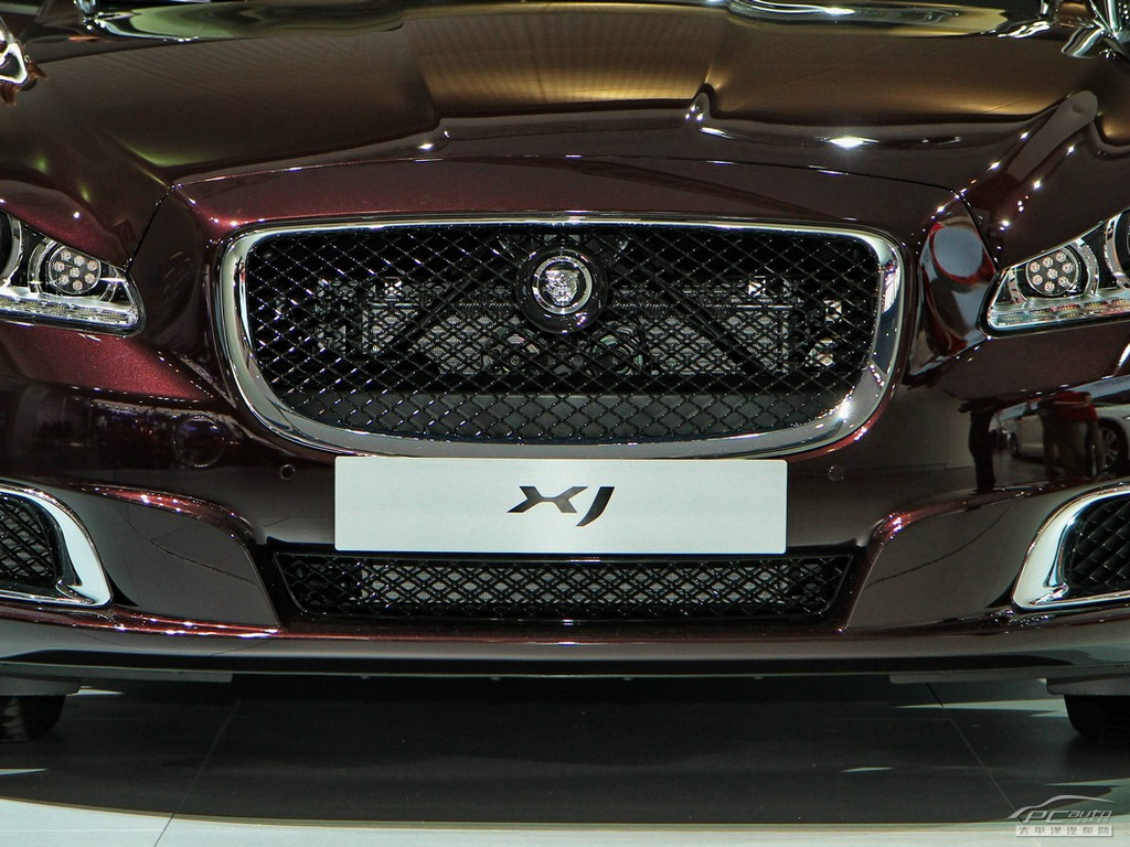 捷豹XJ外觀高清大圖