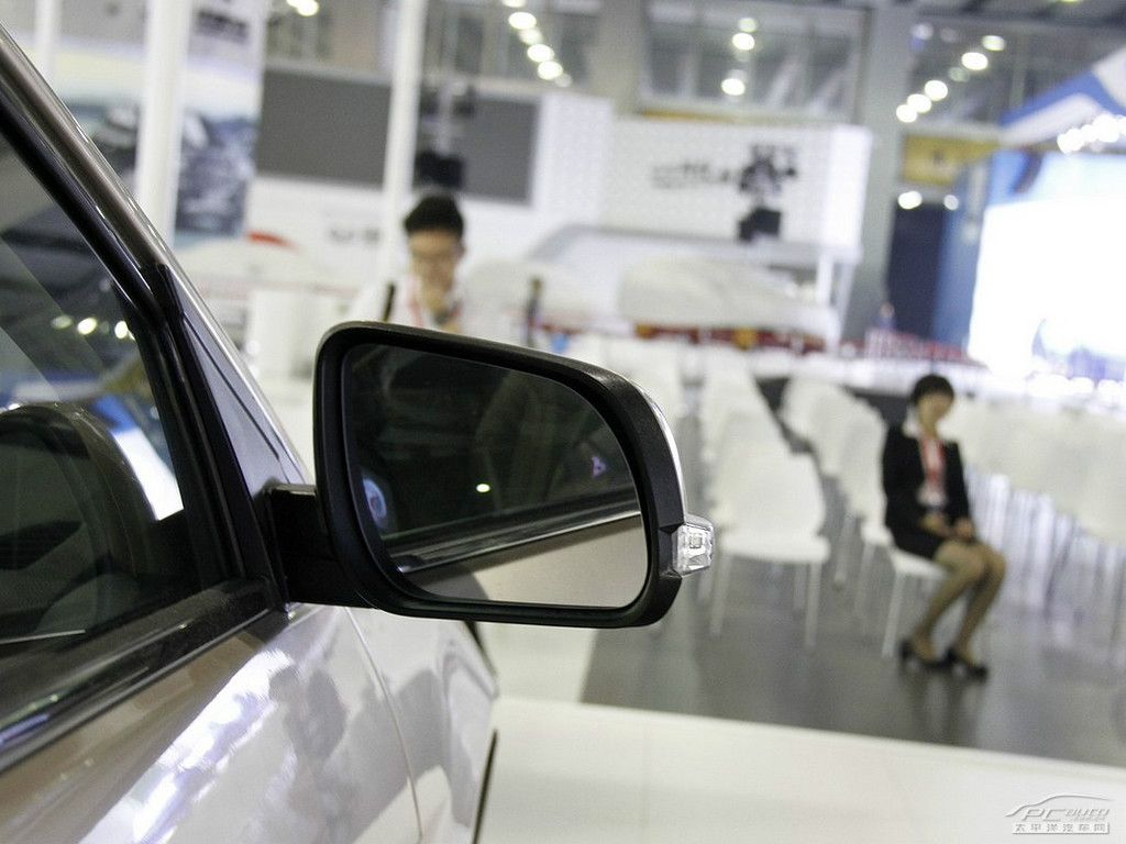 V6菱仕外觀高清大圖