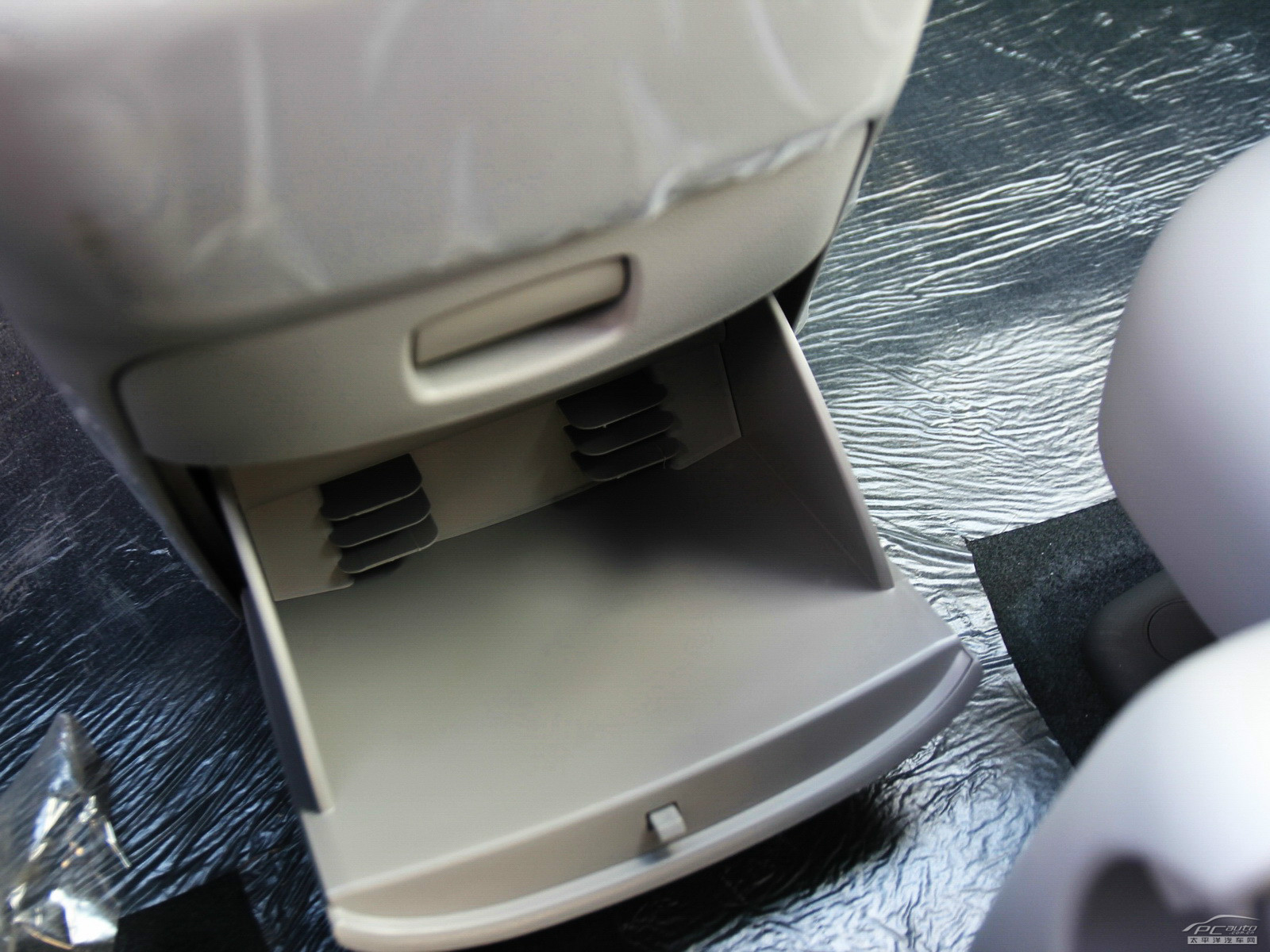 起亞VQ空間高清大圖