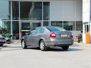 2013款 1.6L 手動 逸俊版 2013款 1.6L 手動 逸俊版