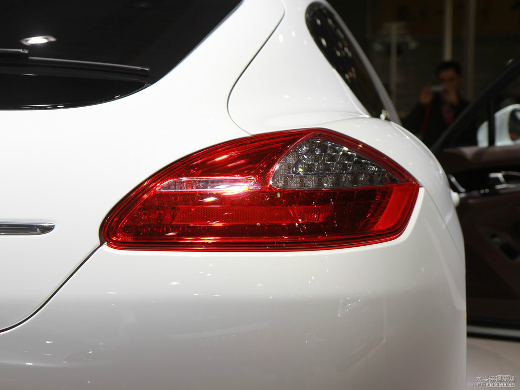 (x)Panamera܇β^DƬ
