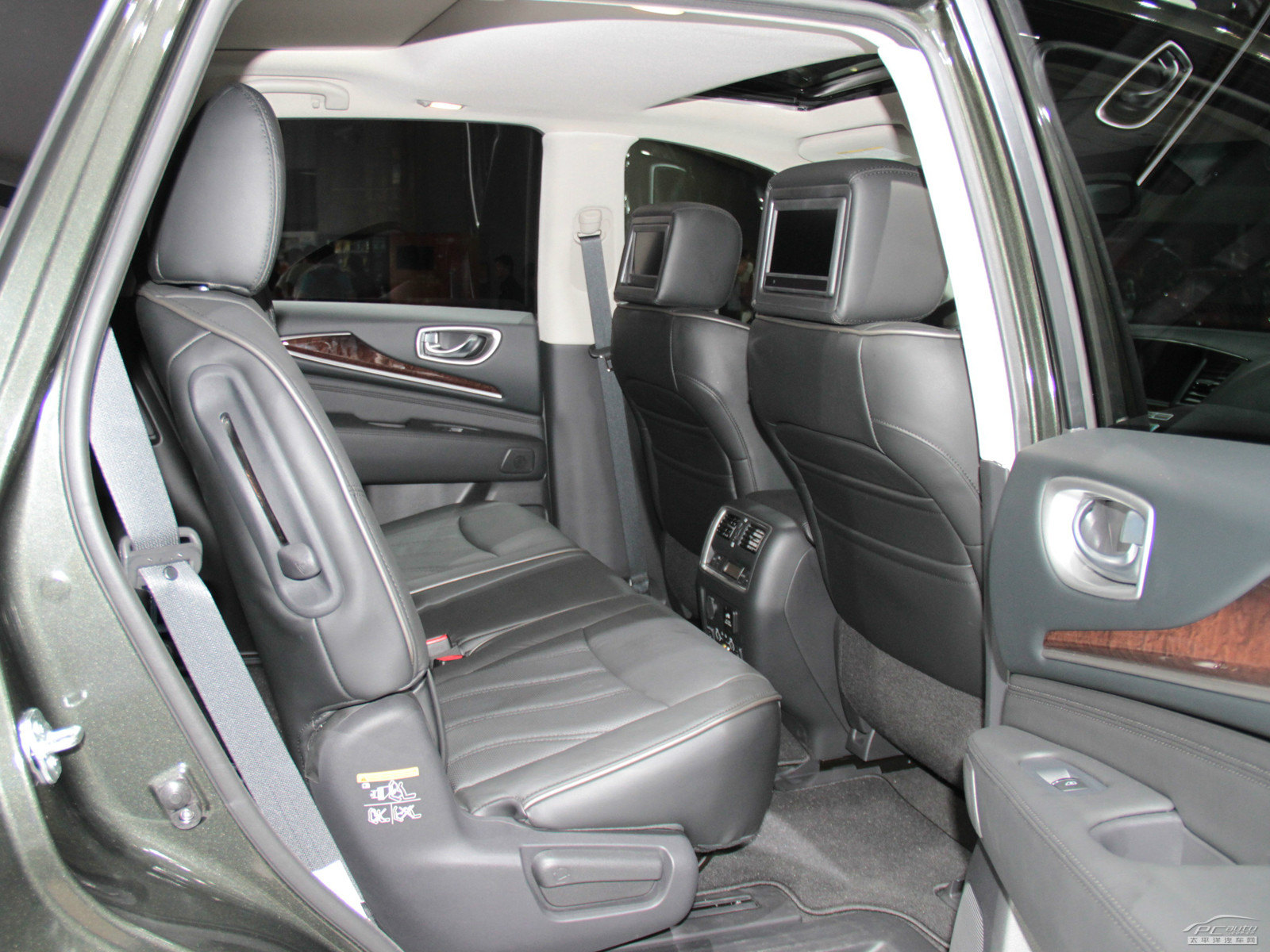 英菲尼迪JX內(nèi)飾高清大圖