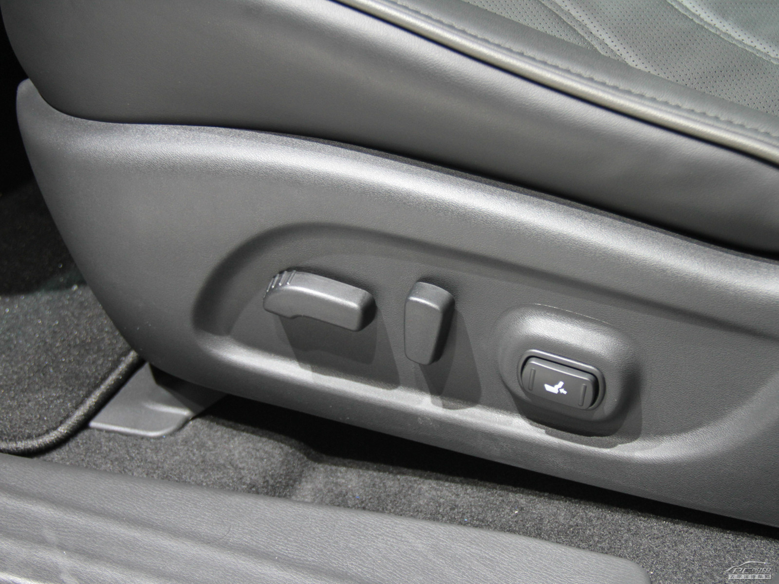 英菲尼迪JX內(nèi)飾高清大圖