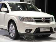 2012款 2.4L 兩驅(qū)豪華型 2012款 2.4L 兩驅(qū)豪華型
