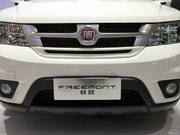 2012款 2.4L 兩驅(qū)豪華型 2012款 2.4L 兩驅(qū)豪華型