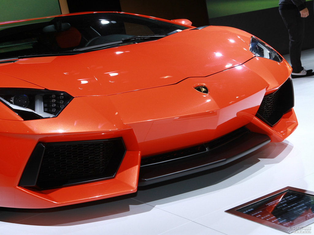 橙色Aventador車(chē)頭外觀圖片