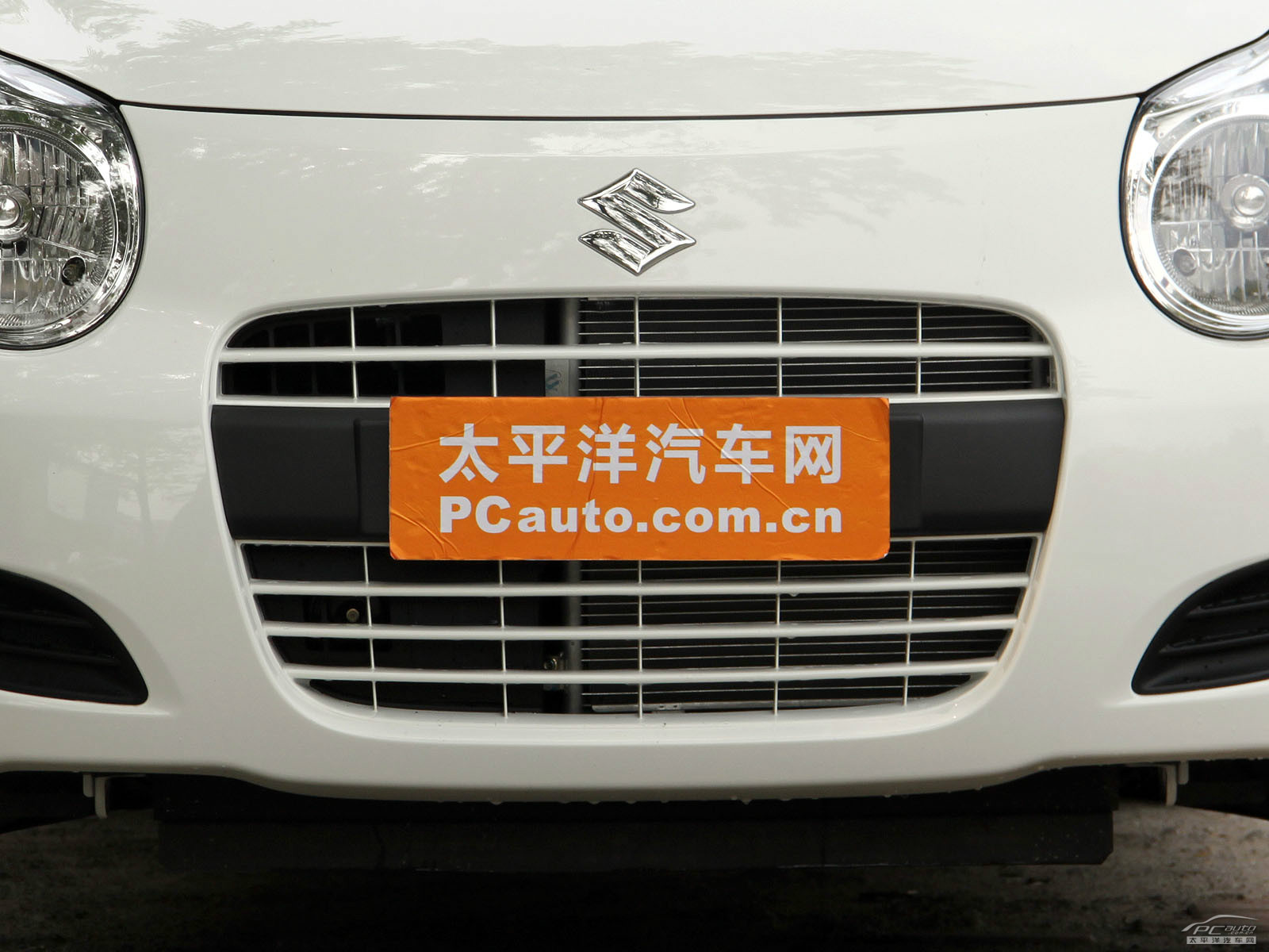 奧拓外觀高清大圖