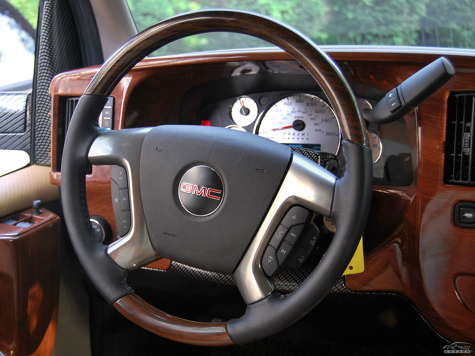 SAVANA內(nèi)飾高清大圖