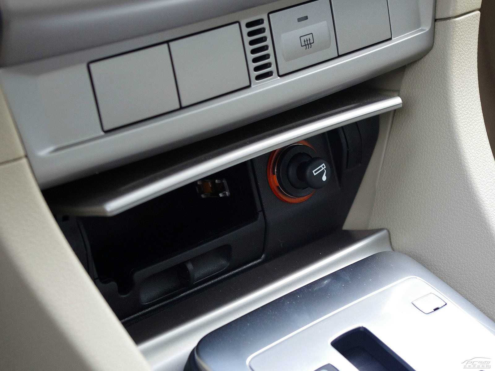 福克斯空間高清大圖