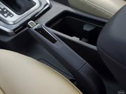 2012款 1.6L 自動(dòng)尊貴型 2012款 1.6L 自動(dòng)尊貴型