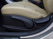 2012款 1.6L 自動(dòng)尊貴型 2012款 1.6L 自動(dòng)尊貴型