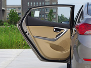 2012款 1.6L 自動(dòng)尊貴型 2012款 1.6L 自動(dòng)尊貴型