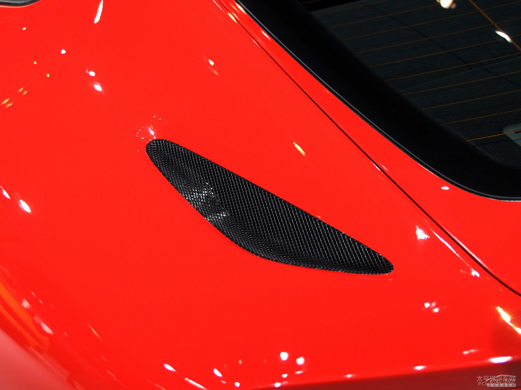 Rosso CorsaF12berlinetta܇β^DƬ