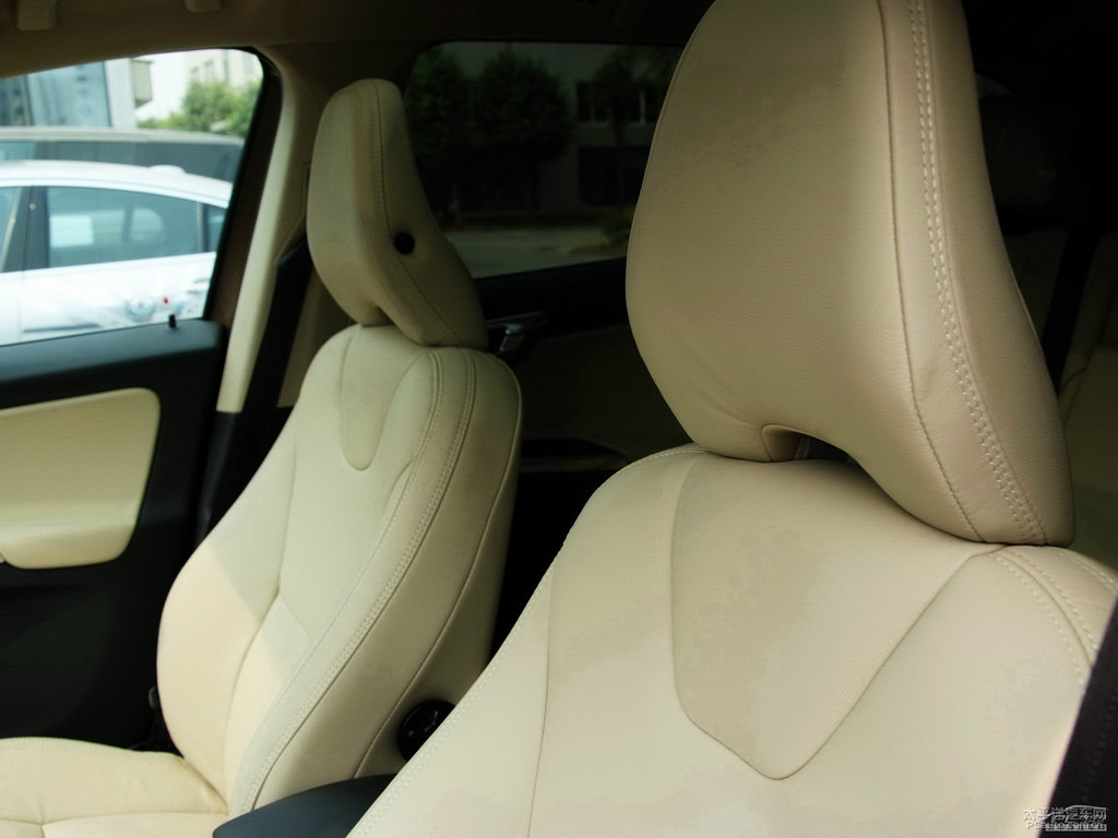 ~ɫ֠XC60(M)DƬ