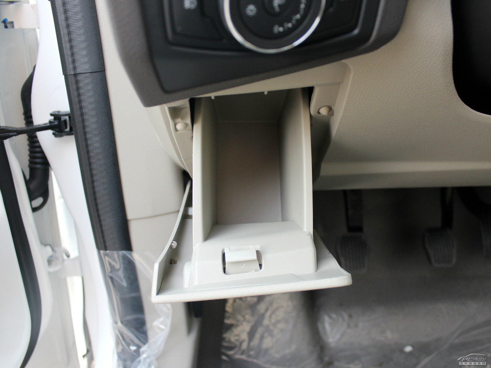 福克斯空間高清大圖