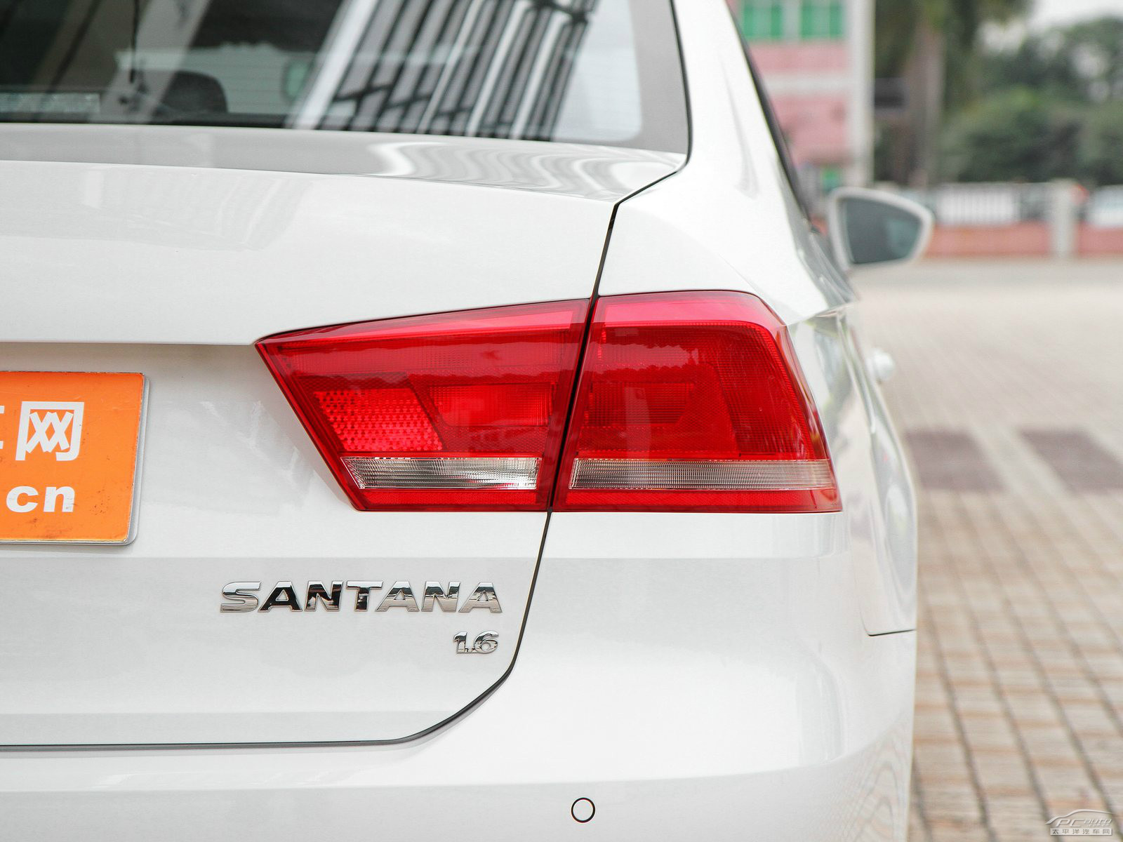 桑塔納外觀高清大圖