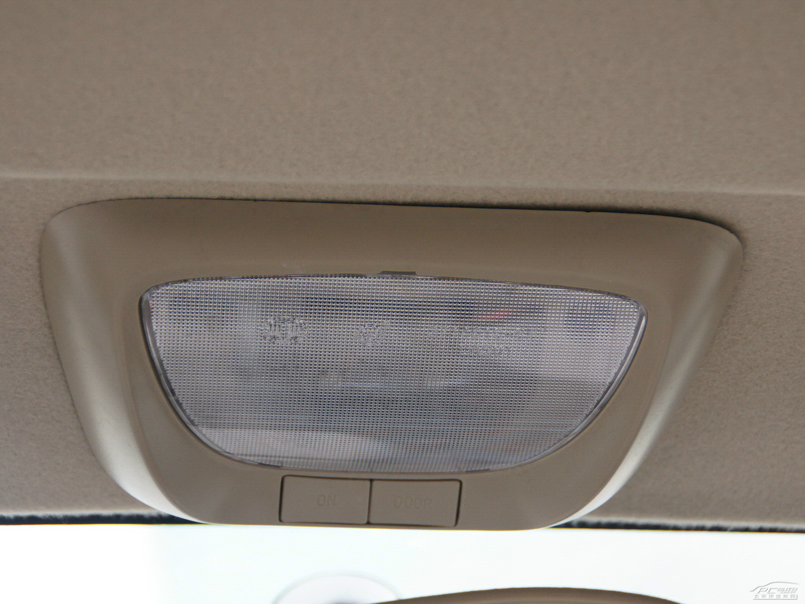 佳寶V70內(nèi)飾高清大圖