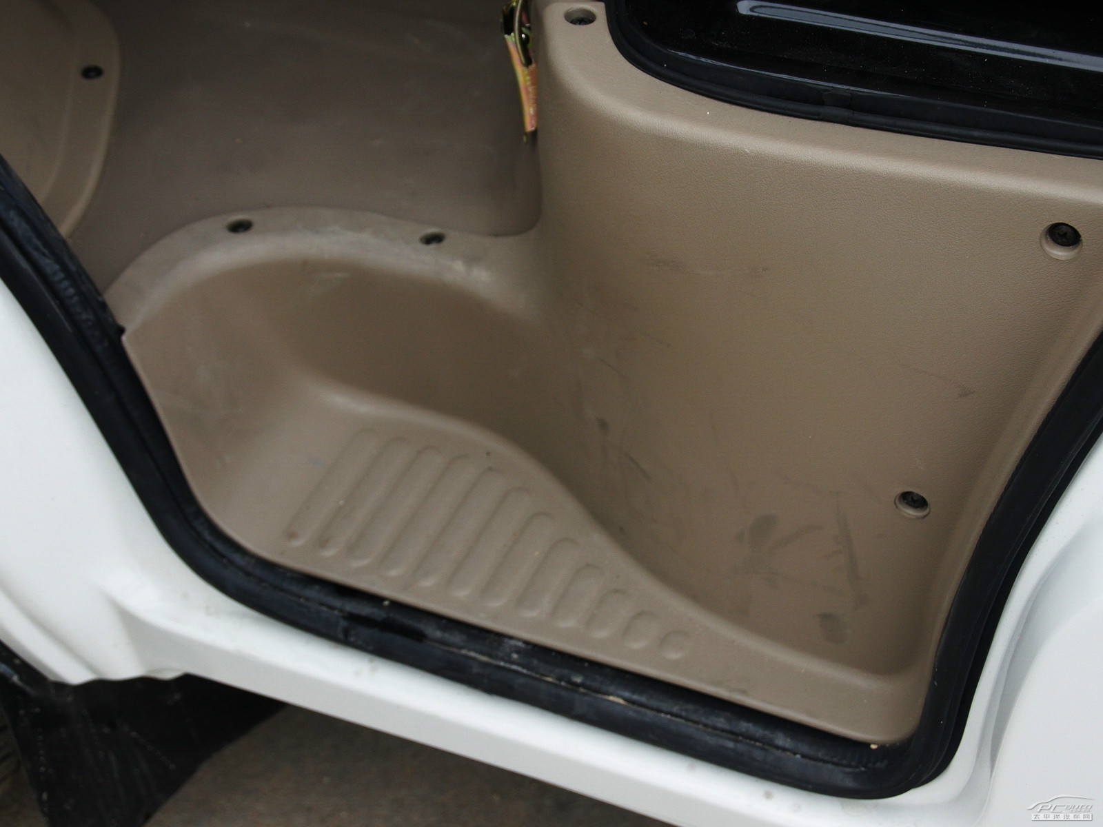 佳寶V70內(nèi)飾高清大圖