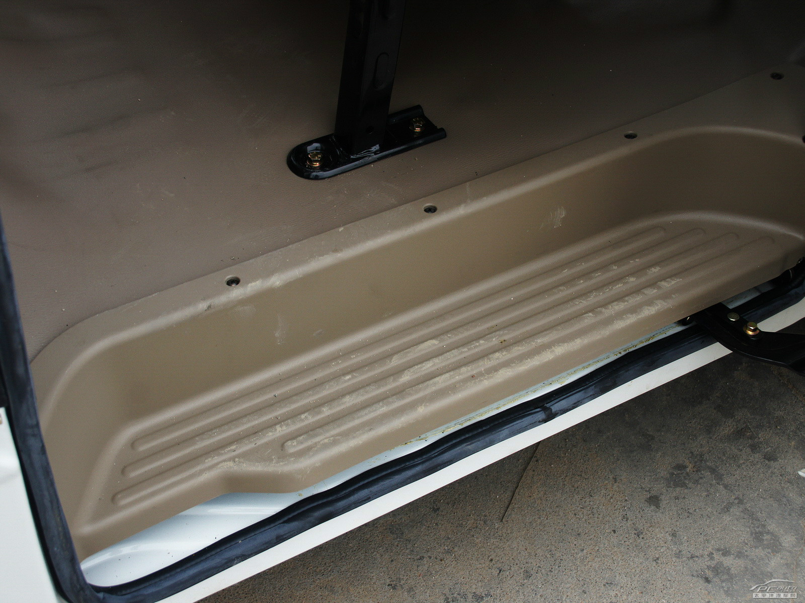 佳寶V70內(nèi)飾高清大圖