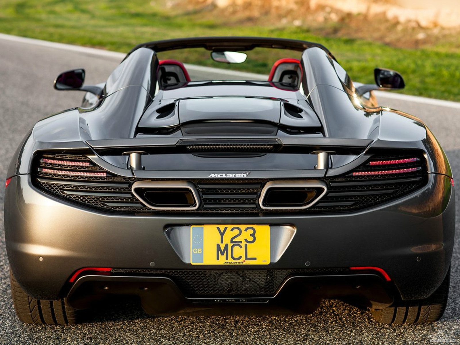 邁凱倫MP4-12C外觀高清大圖