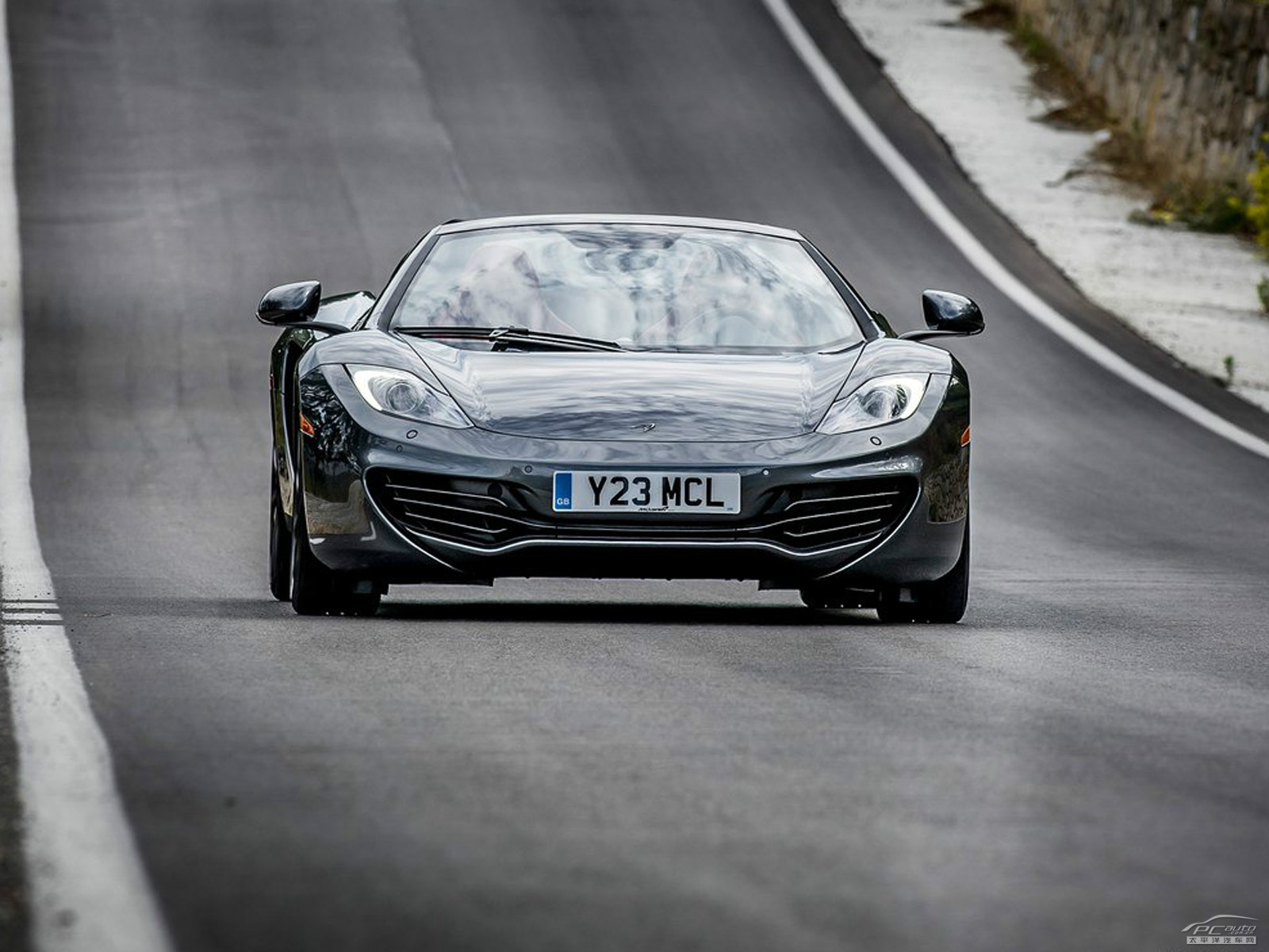 邁凱倫MP4-12C外觀高清大圖