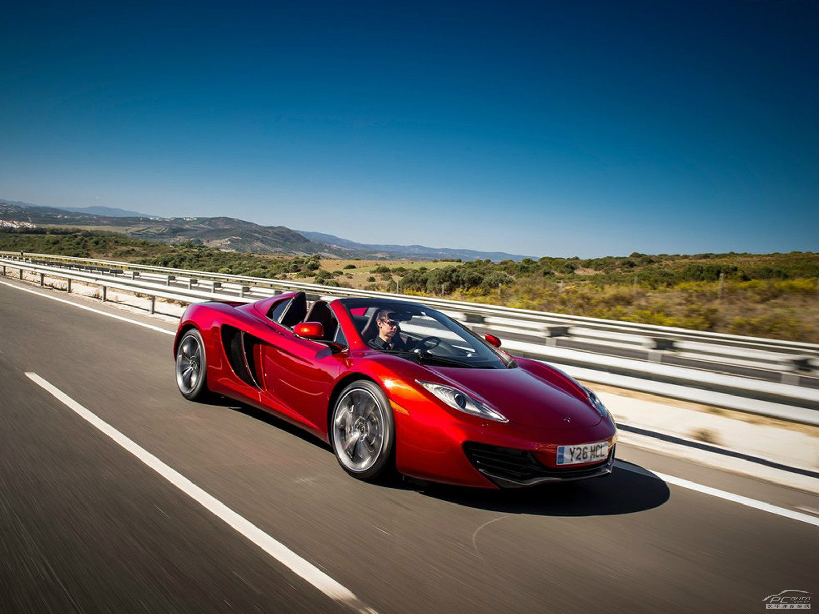 邁凱倫MP4-12C外觀高清大圖