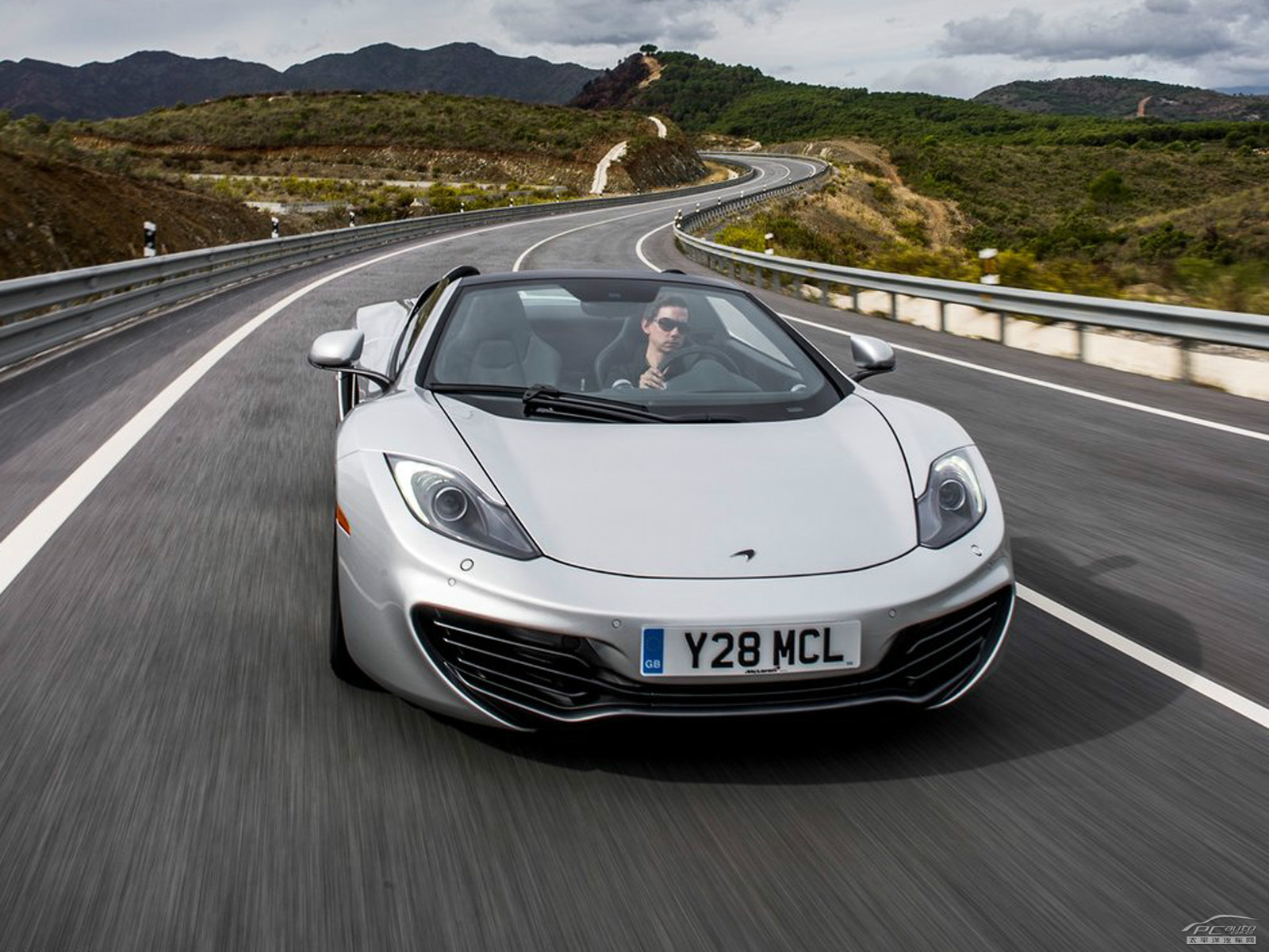 邁凱倫MP4-12C外觀高清大圖