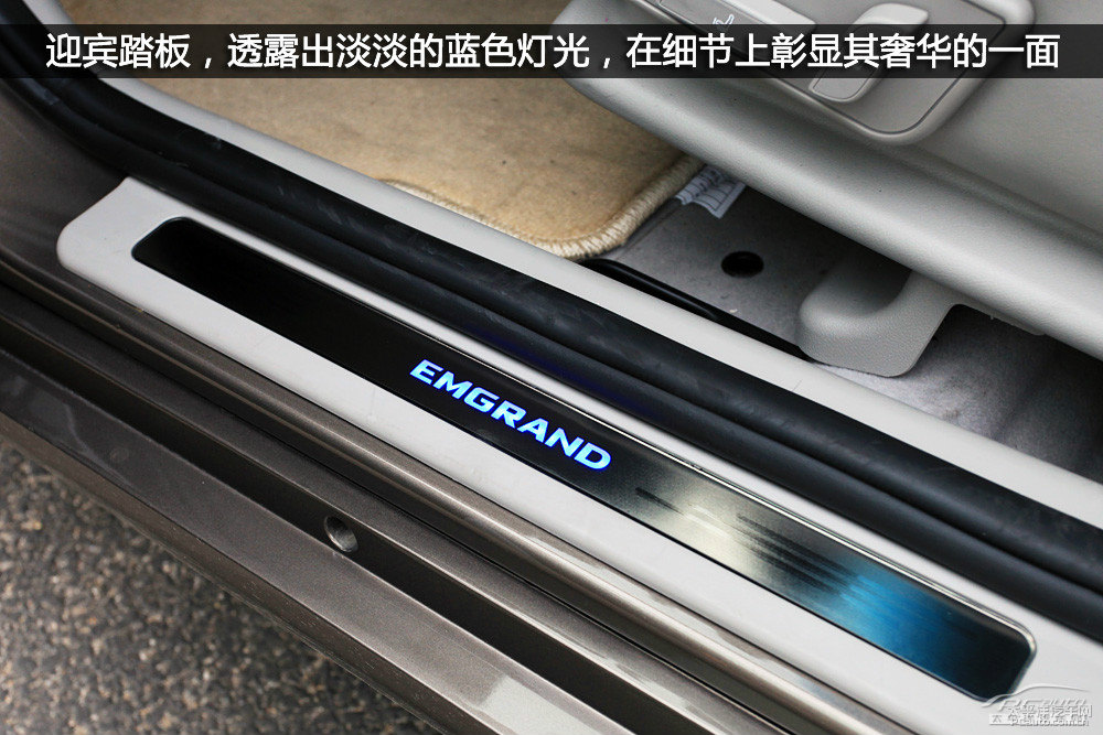EC8DƬ